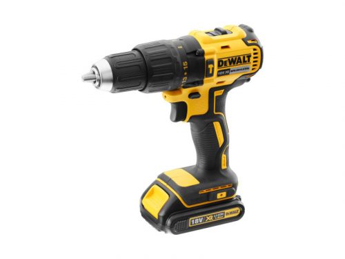 DEWALT Akkus ütvefúró-csavarozó 18 V szénkefe nélküli (2 x 1,5 Ah akku + töltő + TSTAK) DCD778S2T